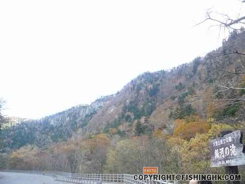 15Oct 層雲峽. 遍山紅葉